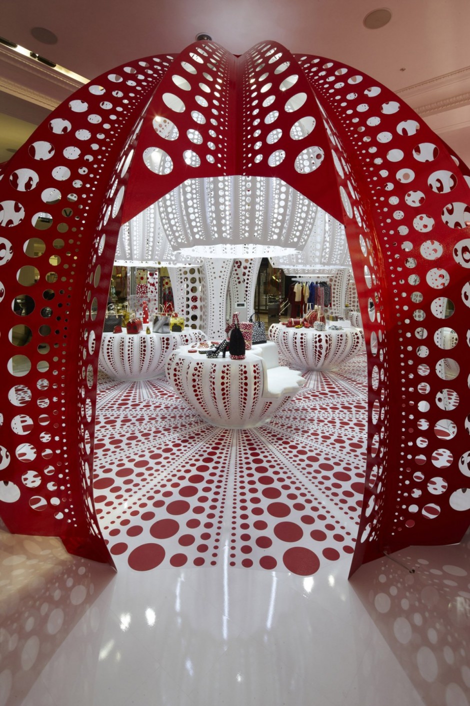 Louis Vuitton Store by Yayoi Kusama