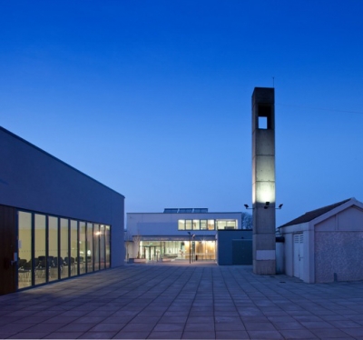 Ballyroan Library BOX