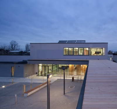 Ballyroan Library BOX