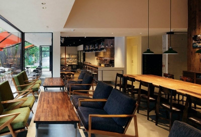 Hared Terrace Moment
