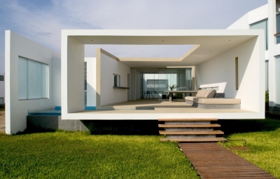 House Javier Artadi