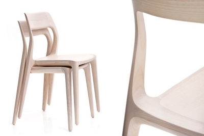 November Chair Veryday