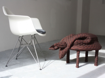 Pets Stool Hanna Emelie Ernsting