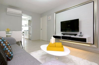 Singapore Shoebox Flat