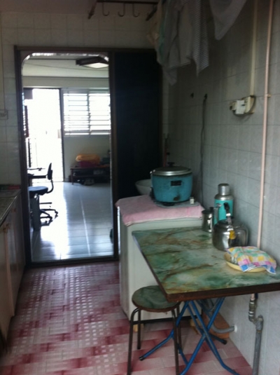 Singapore Shoebox Flat