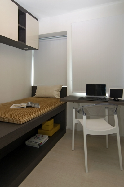 Singapore Shoebox Flat