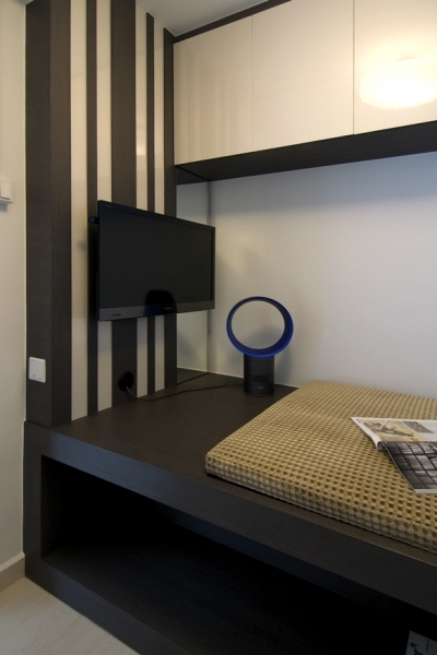 Singapore Shoebox Flat