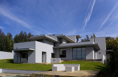 Tivinha House Castanheira Bastai