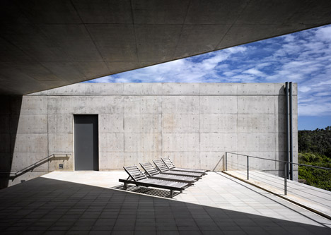 House in Sri Lanka by Tadao Ando