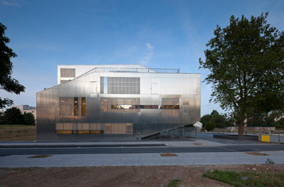 L’arbrisseau Neighborhood Centre
