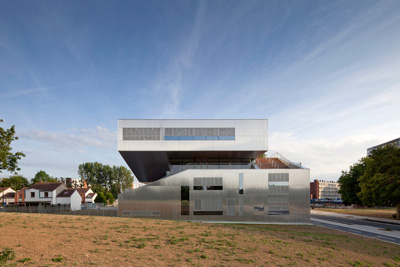 L’arbrisseau Neighborhood Centre