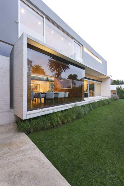 AE House twentyfourseven