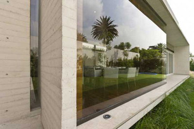 AE House twentyfourseven