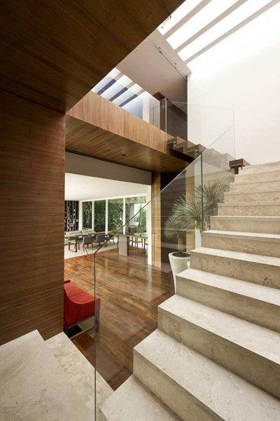 AE House twentyfourseven