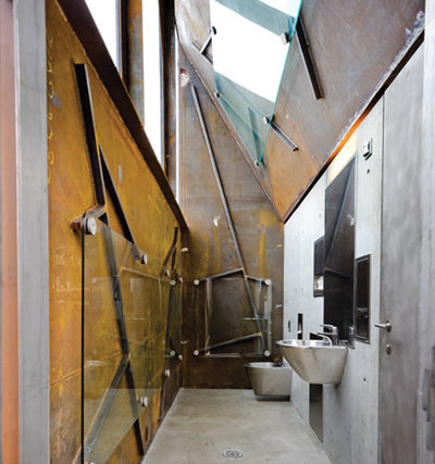 Roadside Reststop Akkarvikodden