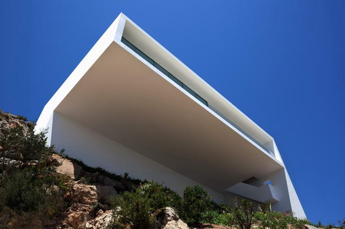 House Cliff Fran Silvestre