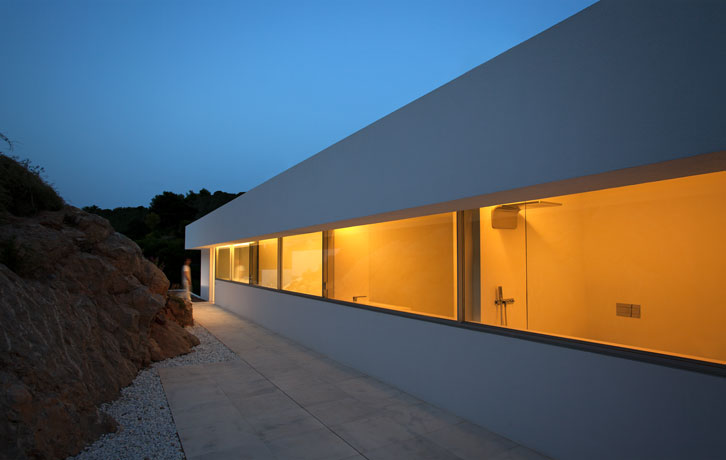 House Cliff Fran Silvestre