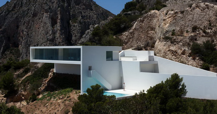 House Cliff Fran Silvestre