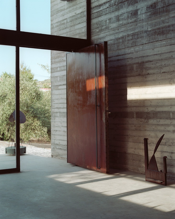 Art Warehouse A31