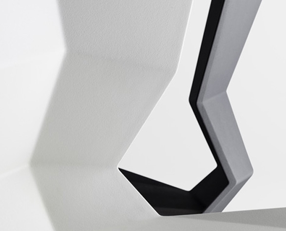 Y Chair Tom Dixon