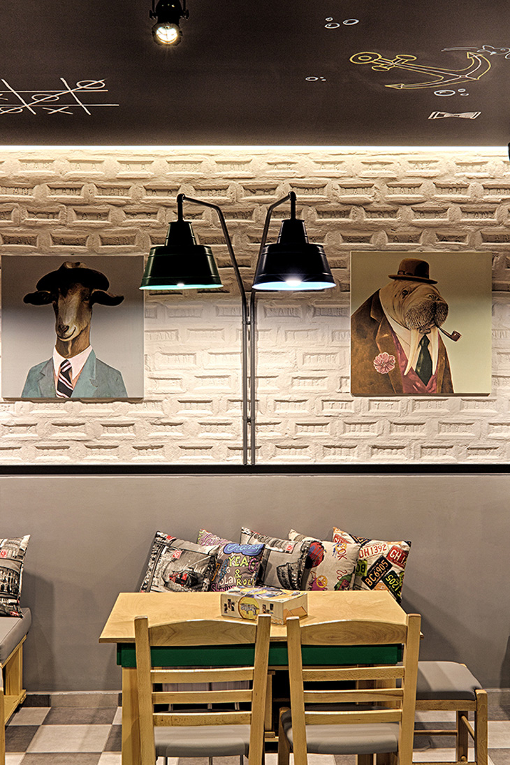 Alaloum Café Triopton