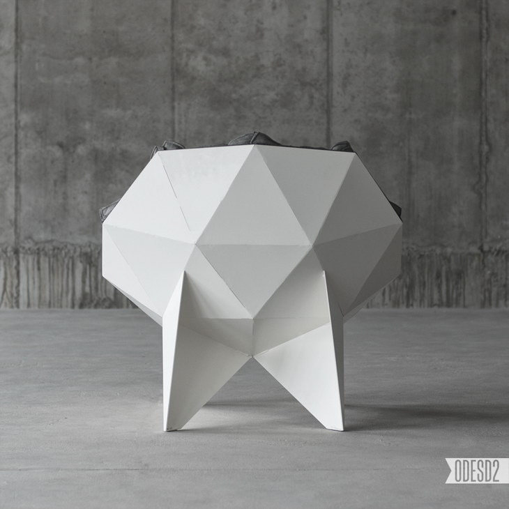 Q1 Chair