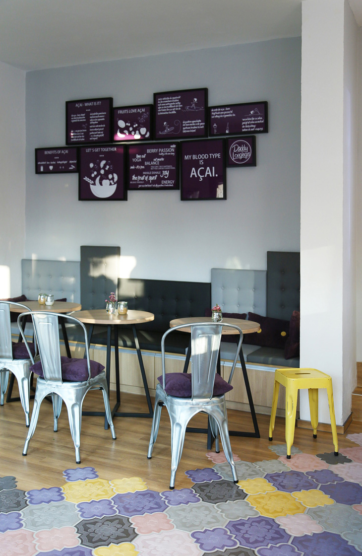 Daddy Longlegs Açai café