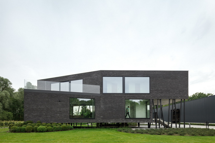 Brick office Wastiau