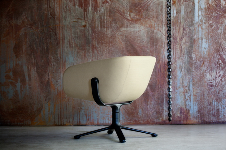 SCOOP Chair