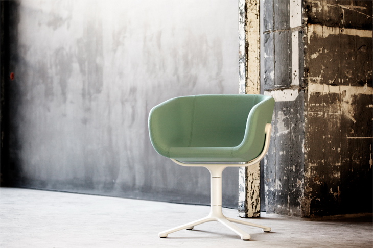 SCOOP Chair