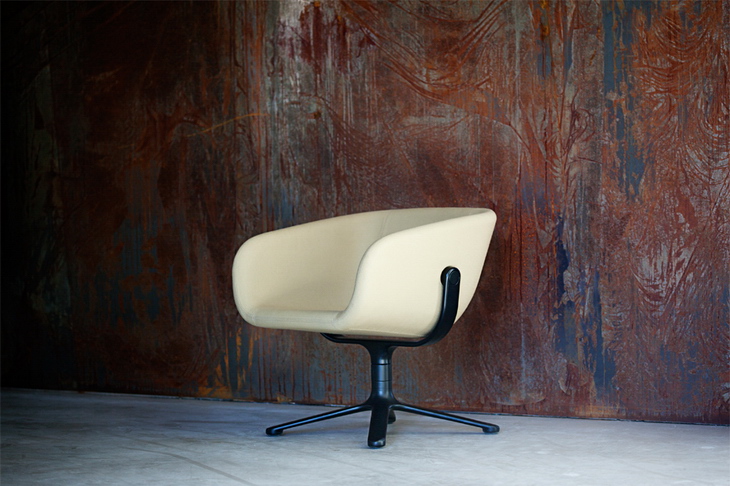 SCOOP Chair