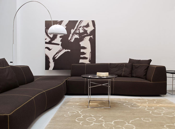 Bend-Sofa-by-Patricia-Urquiola-06