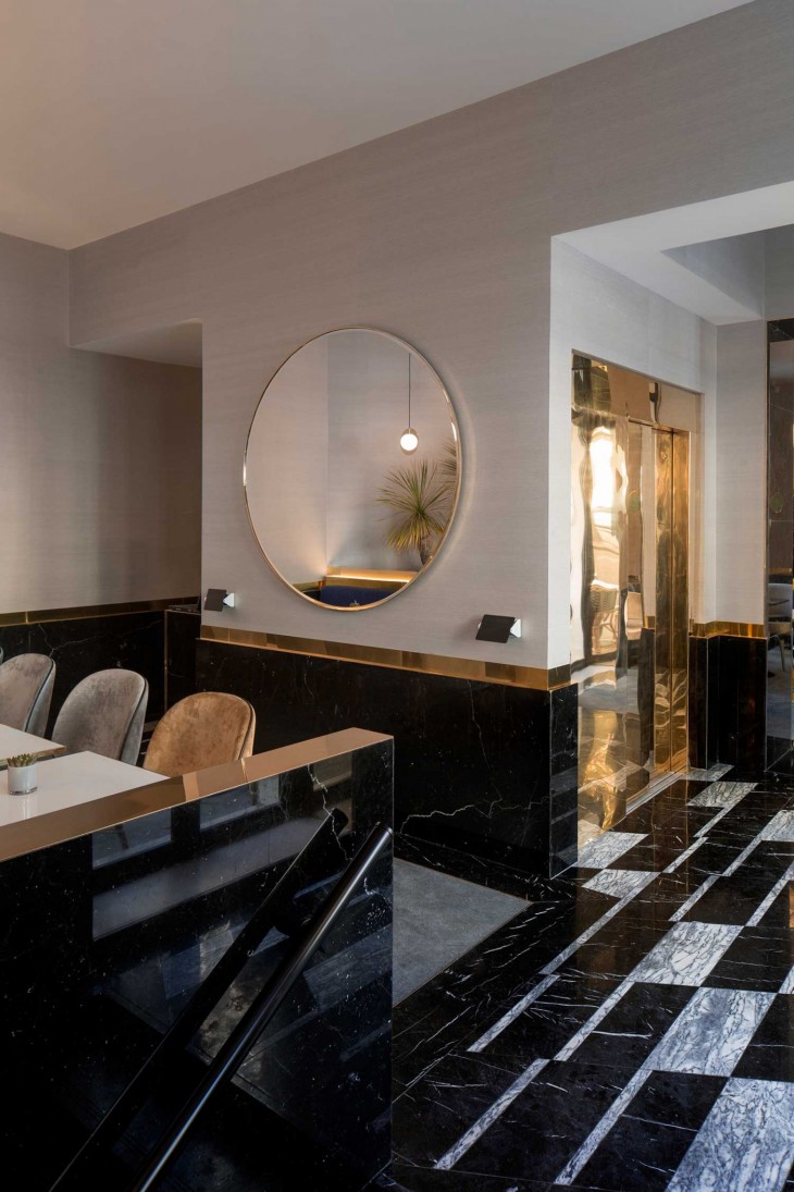 Parisian Restaurant 04