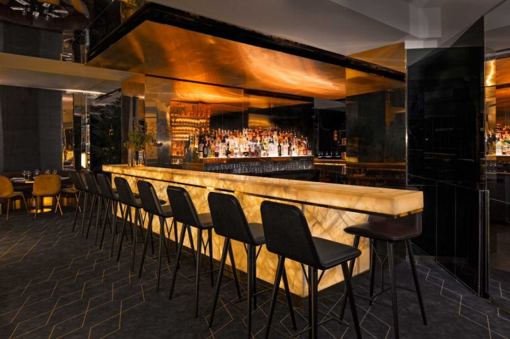 Parisian Restaurant 06