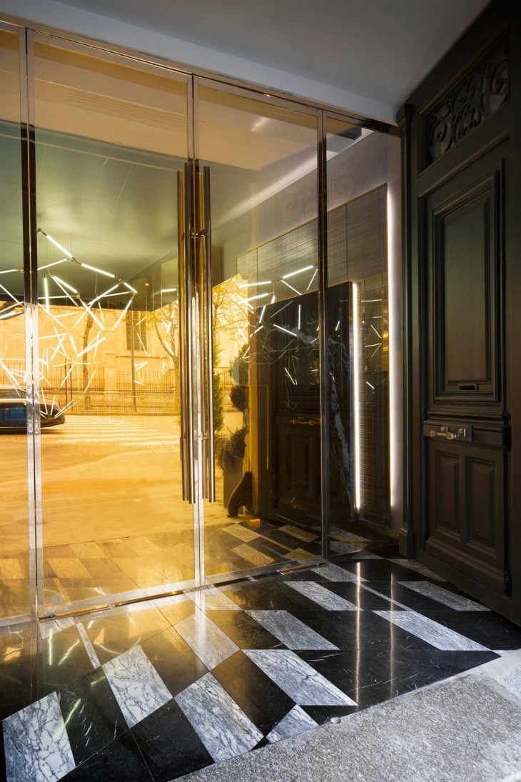 Parisian Restaurant 12