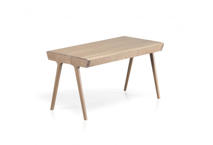 METIS desk