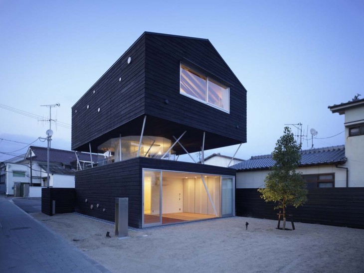 HOUSES 04