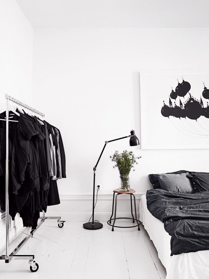 APARTMENT 12