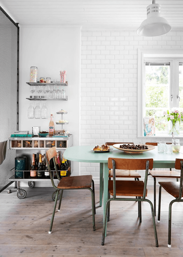 Renovated VIlla with an industrial feel (4)