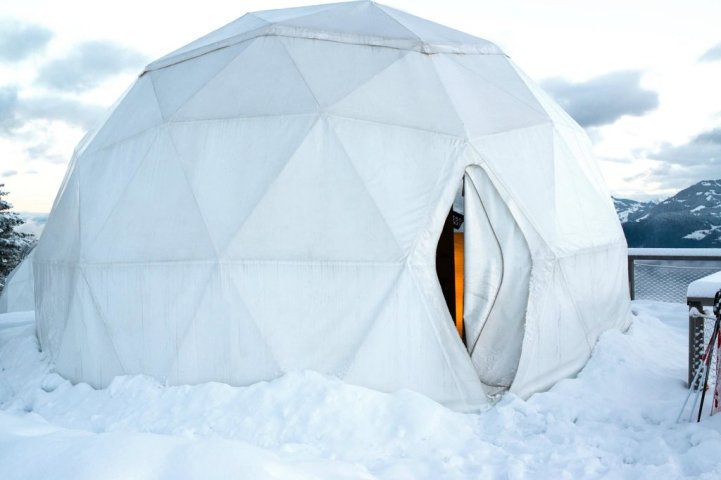 The WhitepodHotel (1)