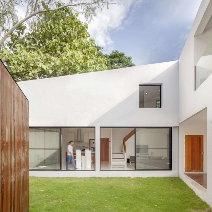 Canal House by Ekar Architects (6)