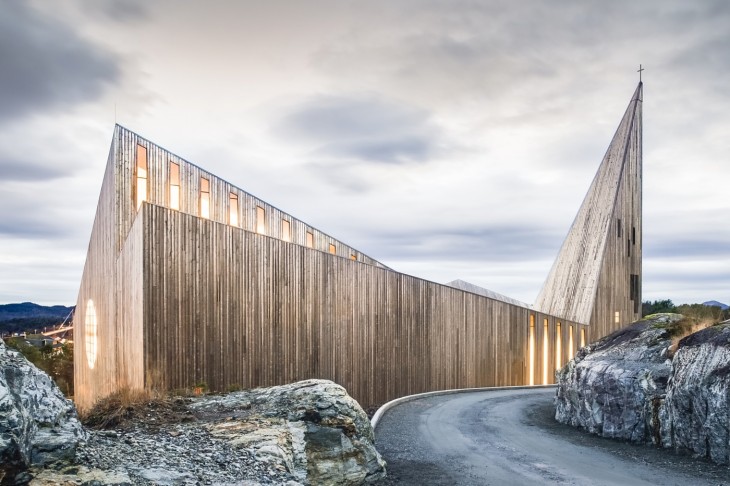 Church Knarvik by Reiulf Ramstad Architects (7)