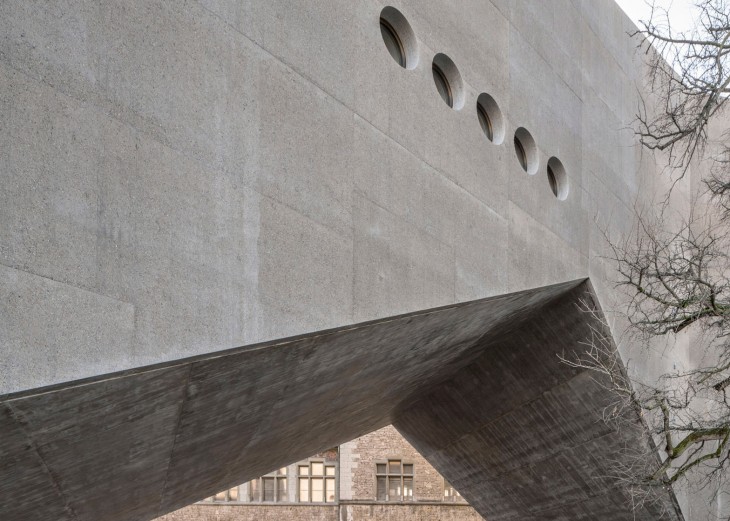 Concrete Extension for the Swiss National Museum (2)