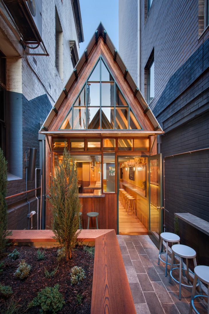 Pink Moon Saloon by Sans-Arc Studio (4)