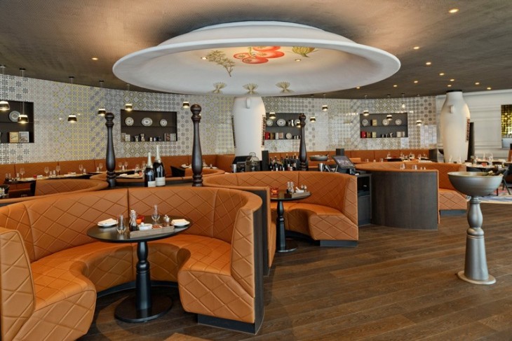 Take a look at the luxury interior of the Kameha (7)