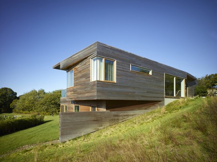 Vineyard Farm House (1)