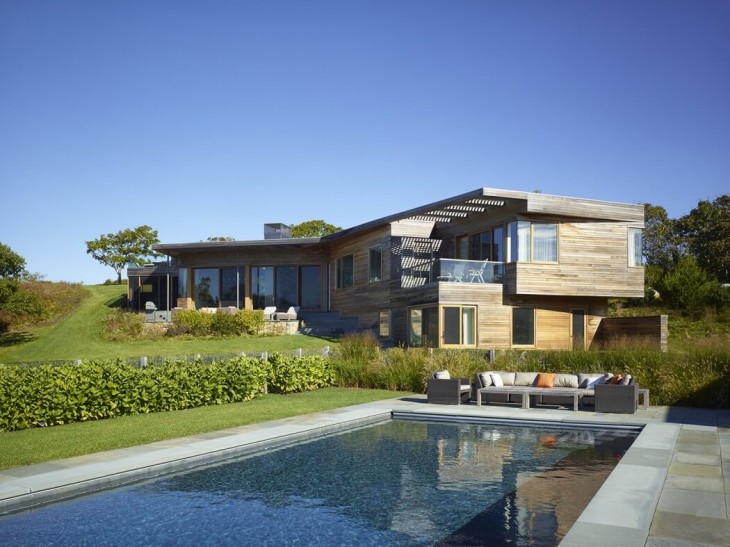 Vineyard Farm House (2)