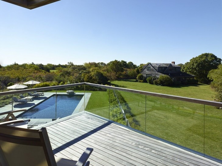 Vineyard Farm House (3)