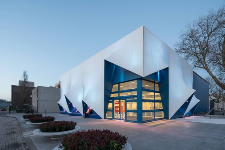 temporary EU Building by DUS Architects (2)