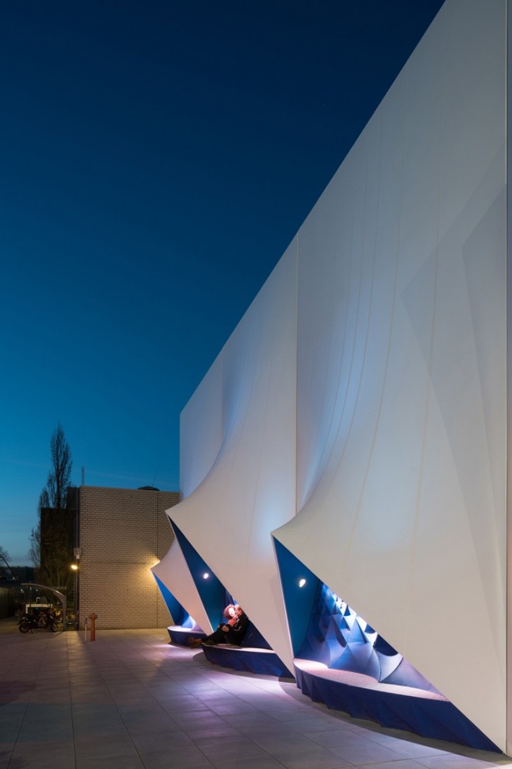 temporary EU Building by DUS Architects (9)